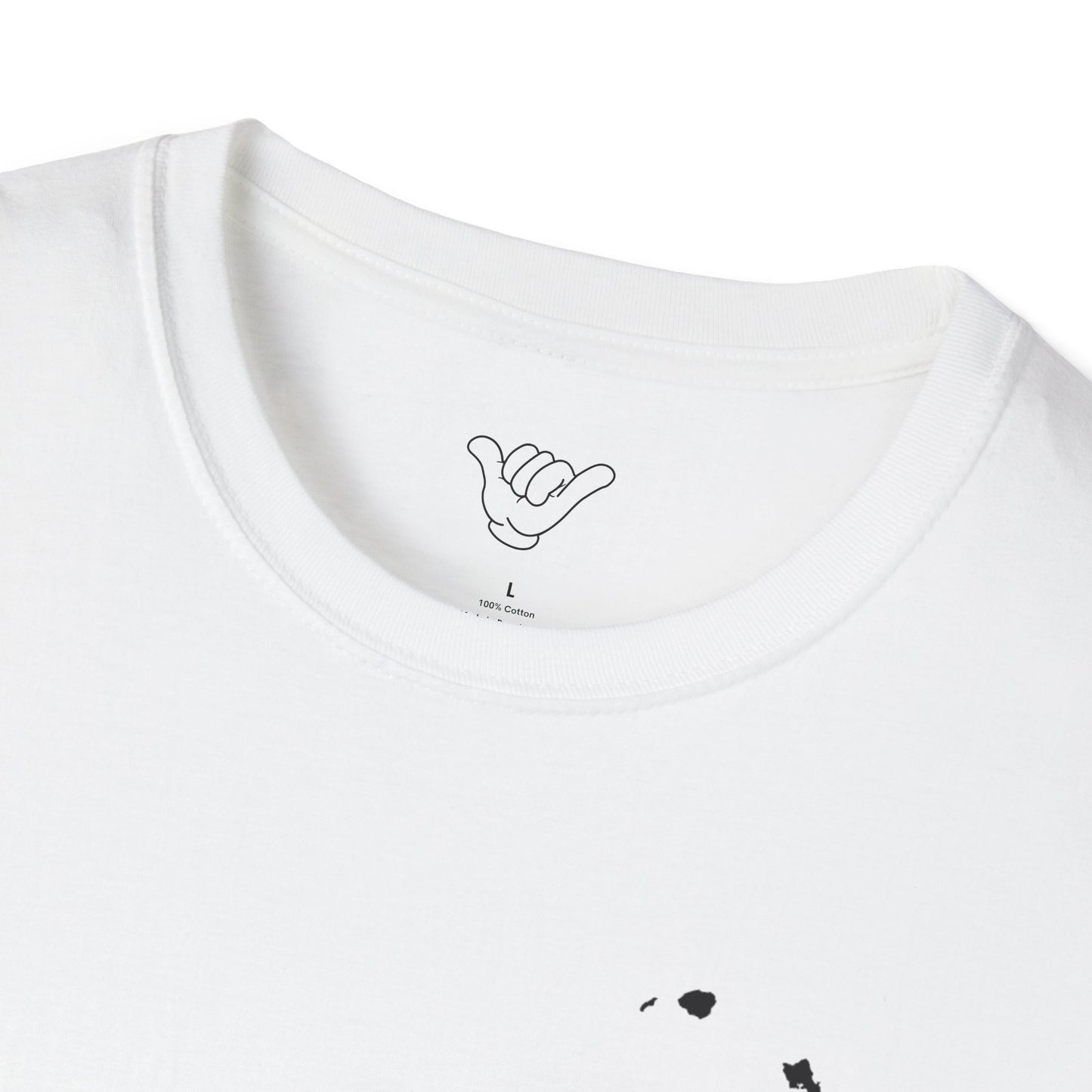 White island chain tee